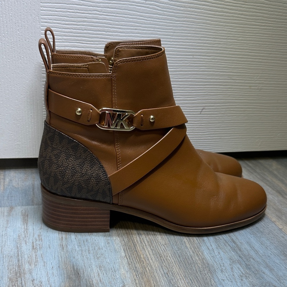 Michael Kors Tan and Brown Ankle Booties